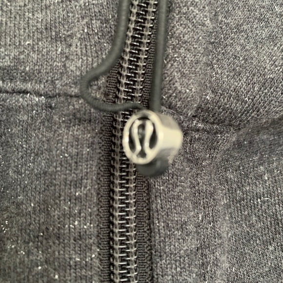 Lululemon Scuba jacket - Picture 2 of 2